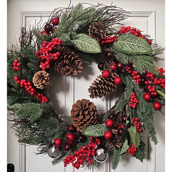 Traditional Christmas Wreath Artificial Ralph Lauren Front Door Pinecone Berries - Picture 1 of 15